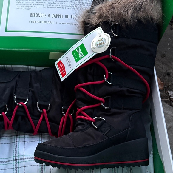 Cougar Black Winter Boots with Red Laces - Picture 2 of 4